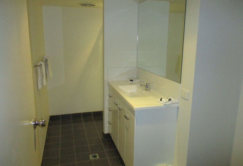 Flag Inn Gladstone Reef Motel | Gladstone | Queensland | Australia 2