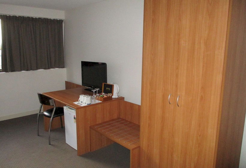 Flag Inn Gladstone Reef Motel | Gladstone | Queensland | Australia 7