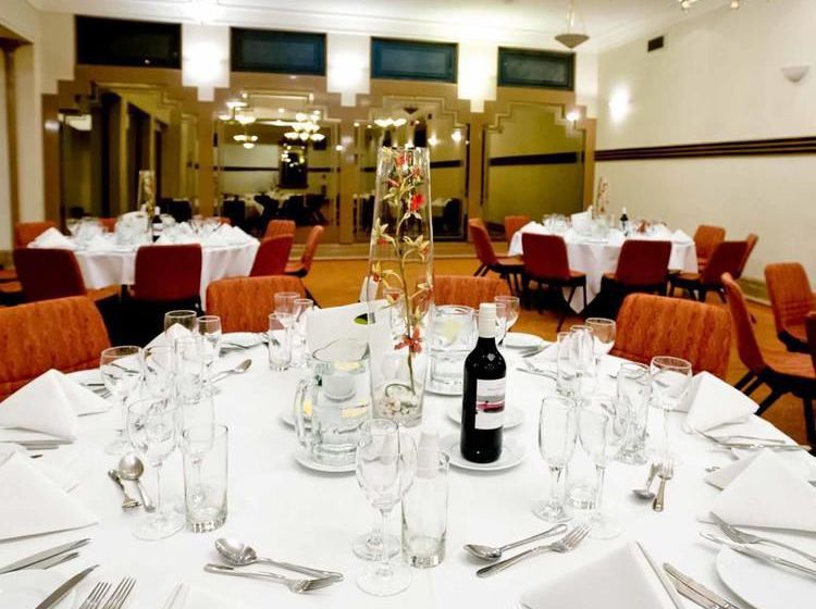 The Victoria Hotel | Melbourne | Victoria | Australia 14