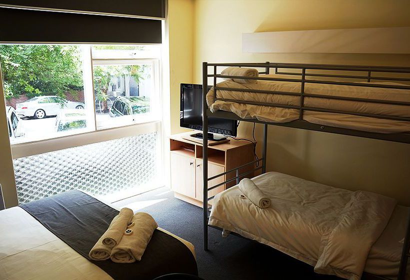 George Powlett Motel & Apartments Melbourne Victoria