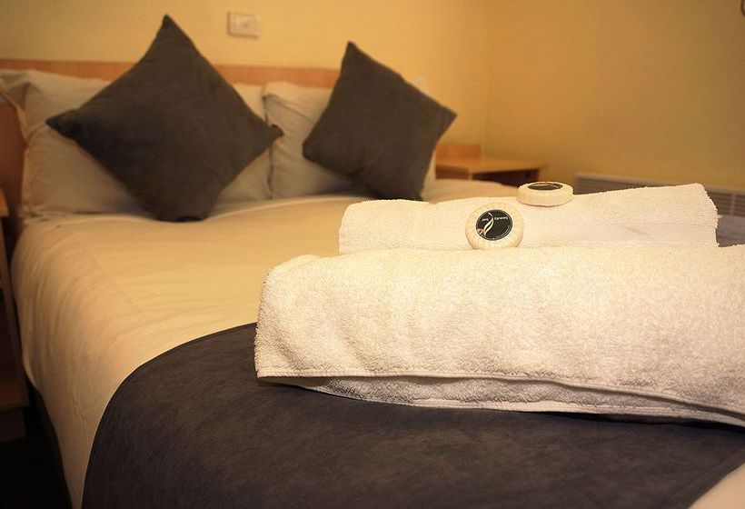 George Powlett Motel & Apartments | Melbourne | Victoria | Australia 1