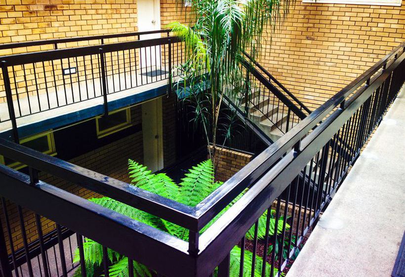 George Powlett Motel & Apartments | Melbourne | Victoria | Australia 4