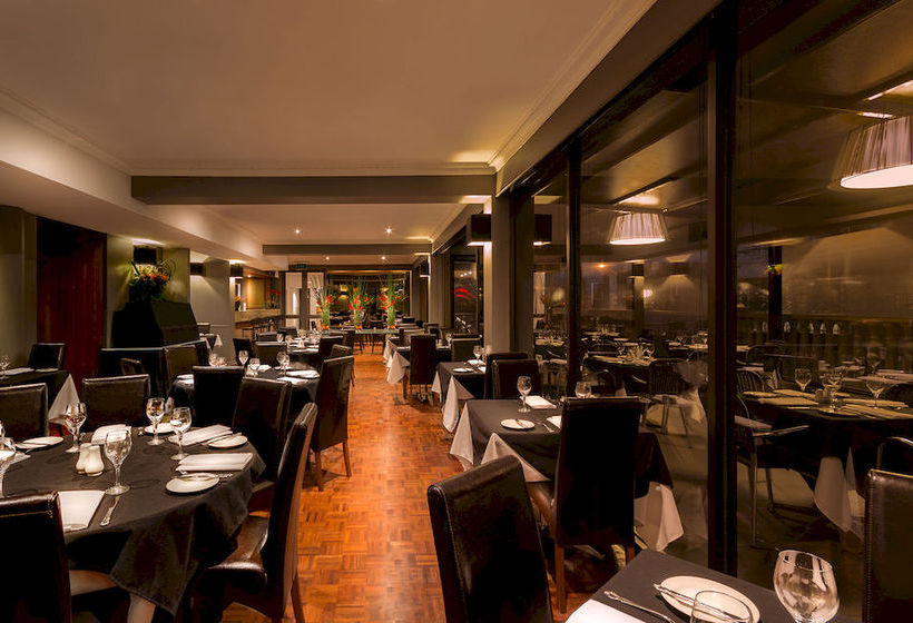 Hotel Crest On Barkly | Saint Kilda | Victoria | Australia 18