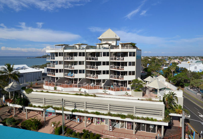 Hotel Sandcastles On The Beach
