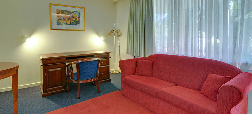 Hotel Comfort Inn Cedar Lodge | Morwell | Victoria | Australia 4