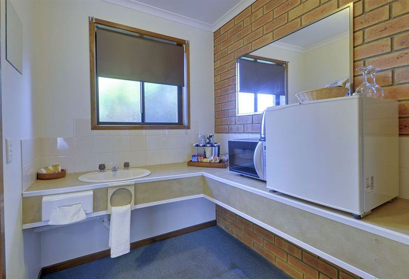 Always Welcome Motel | Morwell | Victoria | Australia 4
