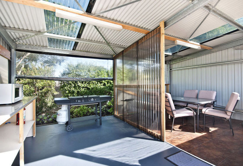 Hotel Whalers Rest Motor Inn | Portland | Victoria | Australia 1