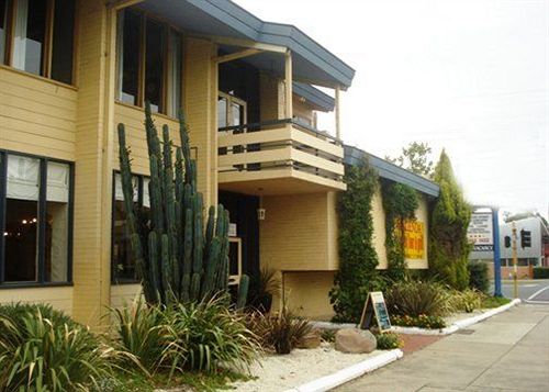 Hotel Econo Lodge Hacienda International | Sale | Victoria | Australia 7