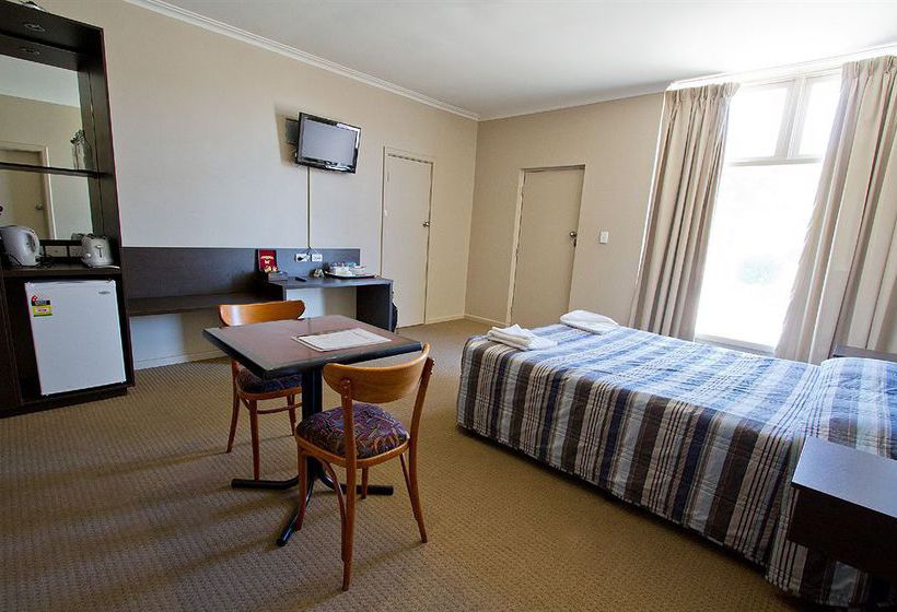 Links Hotel & Motel | Seaton | South Australia | Australia 4