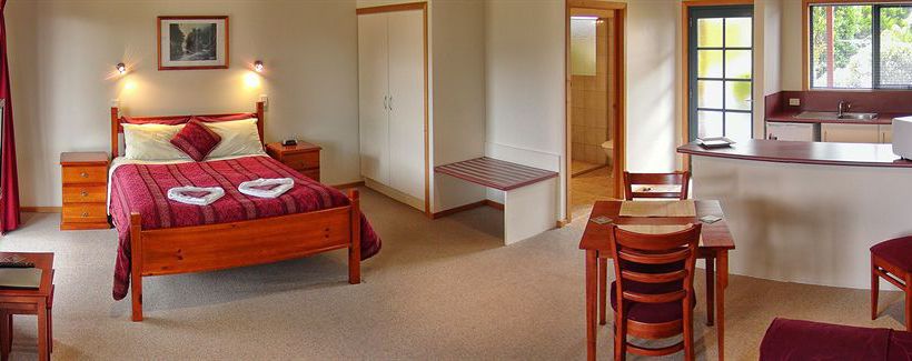 Hotel Marsden Court | Strahan | Tasmania | Australia 5