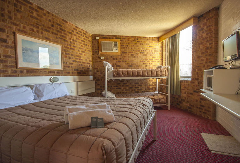 Hotel Marco Polo Motor Inn | Summer Hill | New South Wales | Australia 4