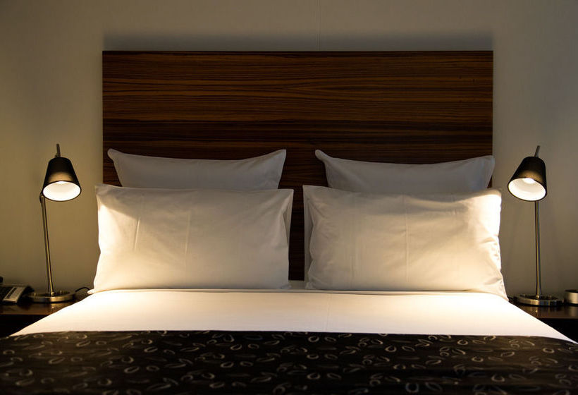 Cambridge Hotel Sydney | Sydney | New South Wales | Australia 20