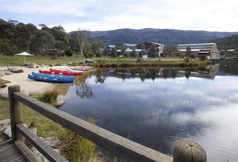 Novotel Lake Crackenback Resort | Jindabyne | New South Wales | Australia 11
