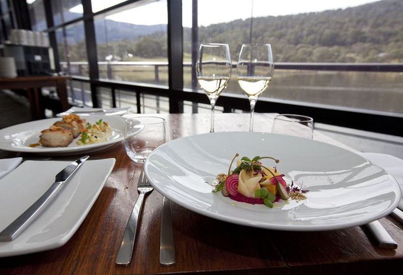 Novotel Lake Crackenback Resort | Jindabyne | New South Wales | Australia 2