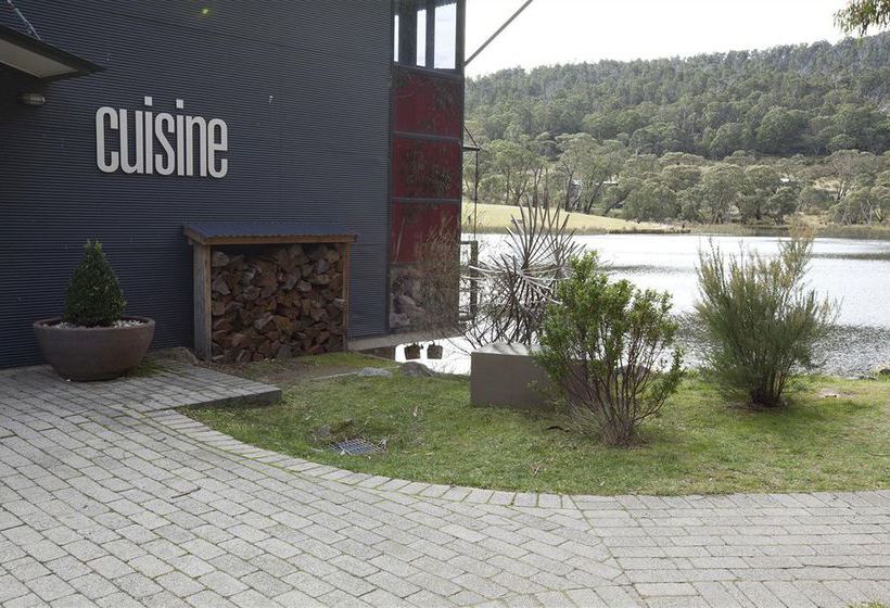 Novotel Lake Crackenback Resort | Jindabyne | New South Wales | Australia 3