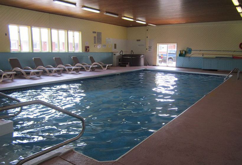 Hotel Red Pine Motor Inn | Alliston | Ontario | Canada 12