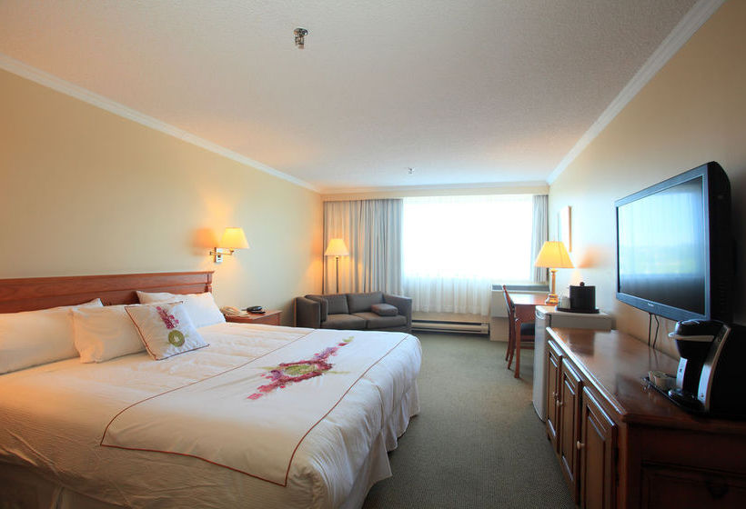 Hotel Universel Alma | Alma | Quebec | Canada 17