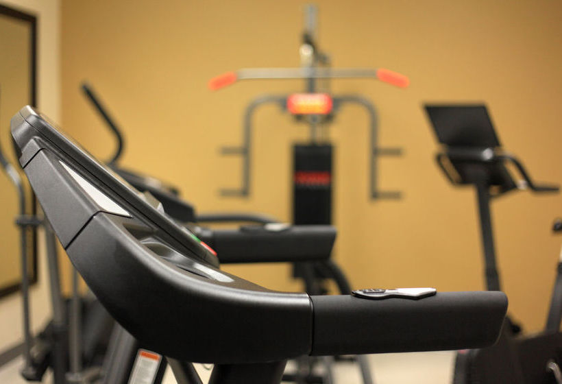 Hotel Universel Alma | Alma | Quebec | Canada 6