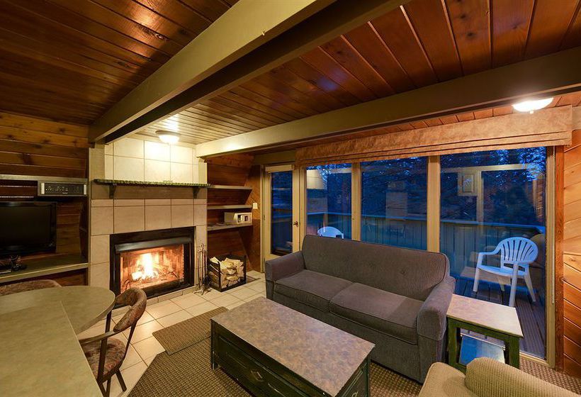 Douglas Fir Resort & Chalets | Banff | Alberta | Canada 10