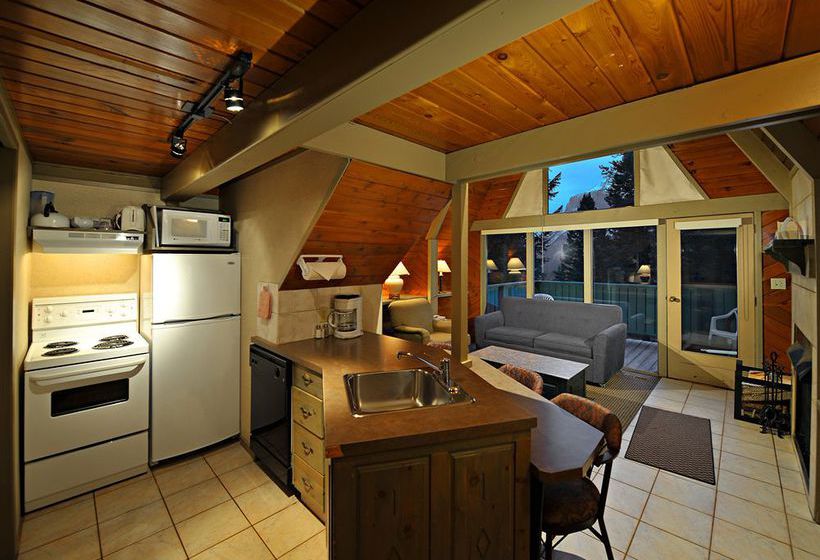 Douglas Fir Resort & Chalets | Banff | Alberta | Canada 5