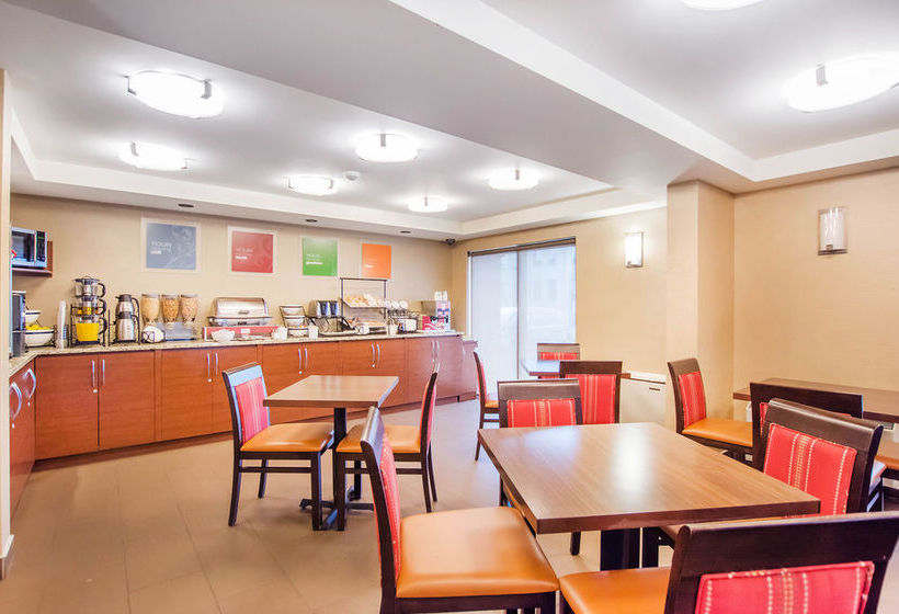 Hotel Comfort Inn Bathurst | Bathurst | New Brunswick | Canada 3