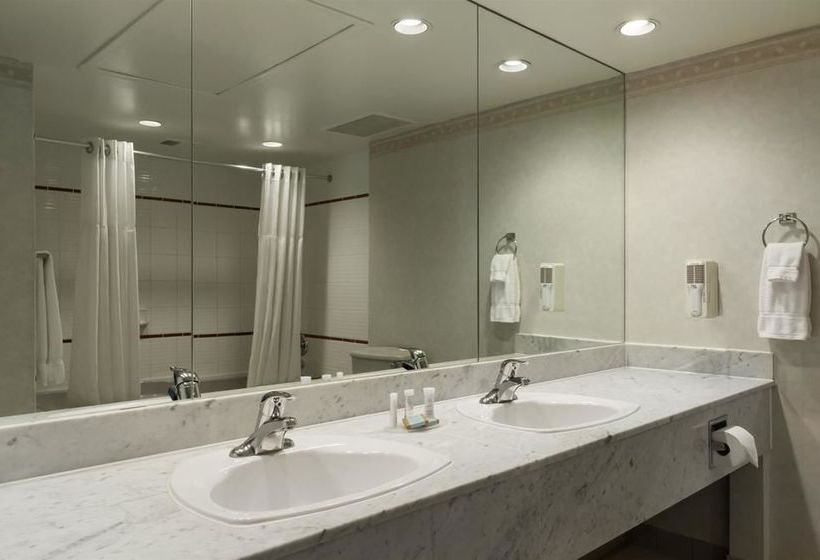 Travelodge Hotel Belleville | Belleville | Ontario | Canada 12