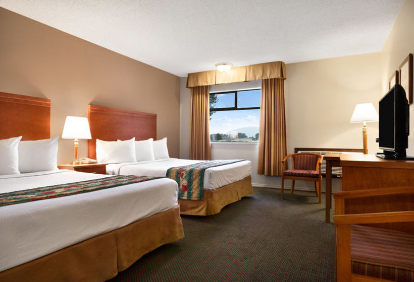Hotel Chilliwack Travelodge | Chilliwack | British Columbia | Canada 2