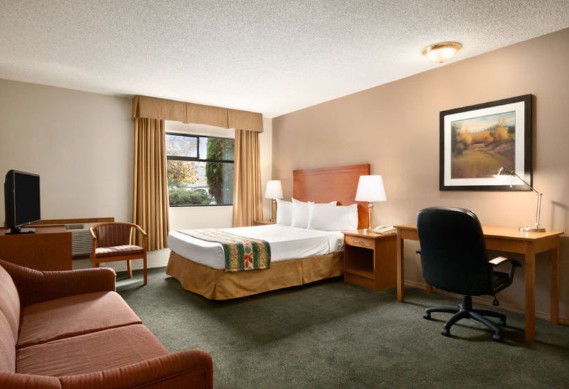 Hotel Chilliwack Travelodge | Chilliwack | British Columbia | Canada 7