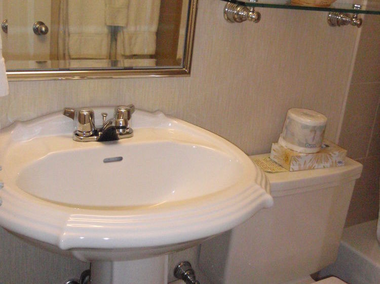 Hotel Glynmill Inn | Corner Brook | Newfoundland and Labrador | Canada 6