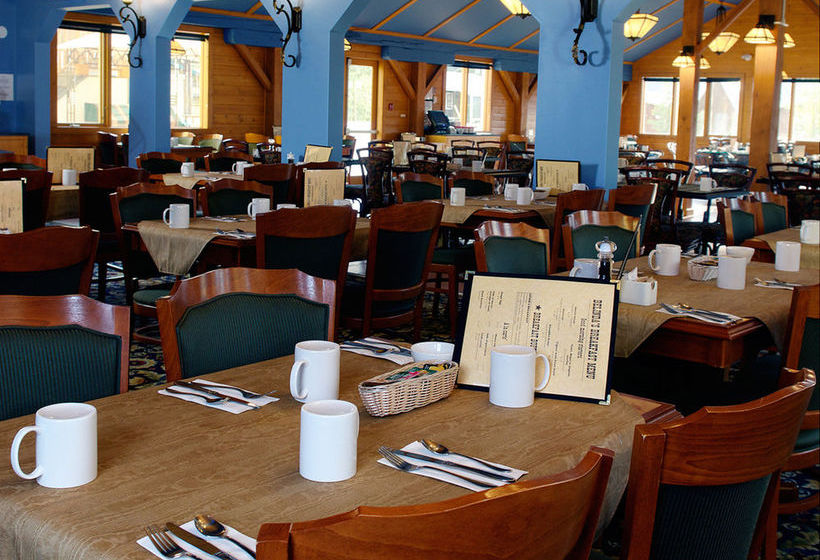 Hotel Westmark Inn Dawson City | Dawson City | Yukon Territory | Canada 2