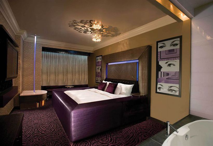 Hotel Fantasyland | Edmonton | Alberta | Canada 6