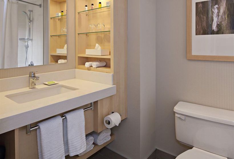 Delta Hotels Edmonton South Conference Centre | Edmonton | Alberta | Canada 13