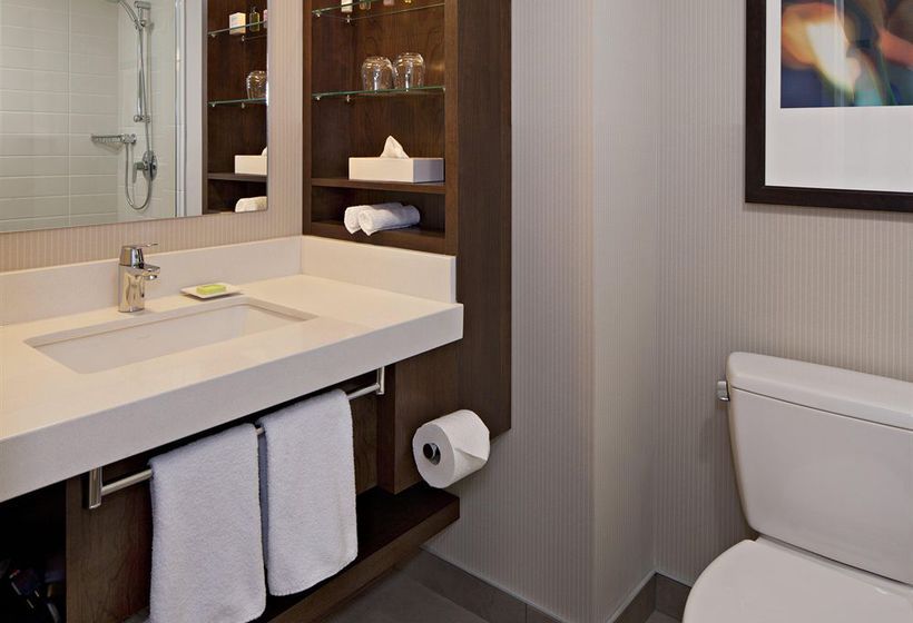 Delta Hotels Edmonton South Conference Centre | Edmonton | Alberta | Canada 6