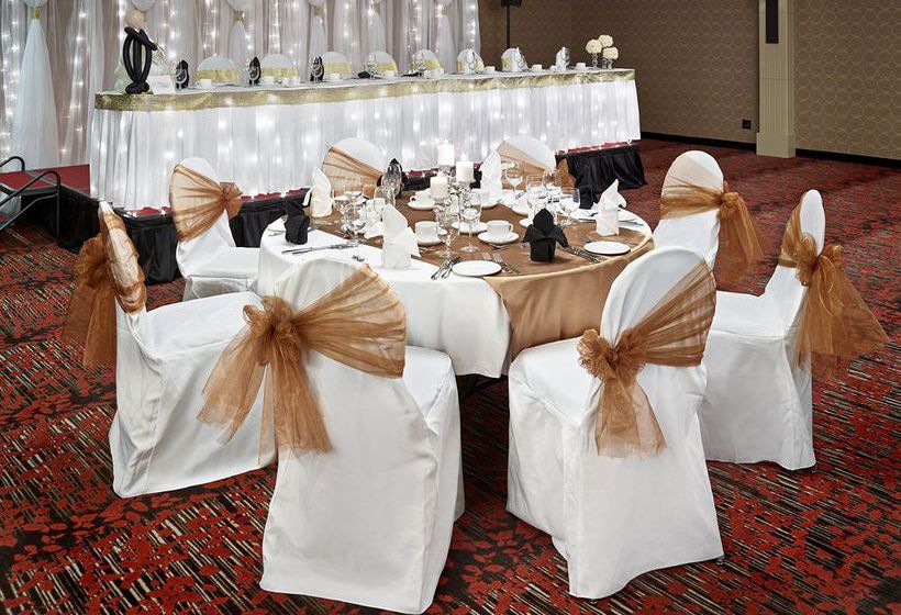 Quality Hotel & Conference Centre | Fort McMurray | Alberta | Canada 3