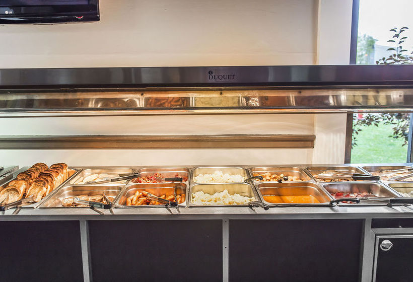 Hotel Quality Inn & Suites & Centre de Conférences Gatineau | Gatineau | Quebec | Canada 13