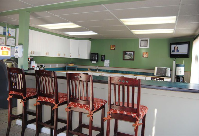 Hotel Econo Lodge Motor Inn | Grande Prairie | Alberta | Canada 3