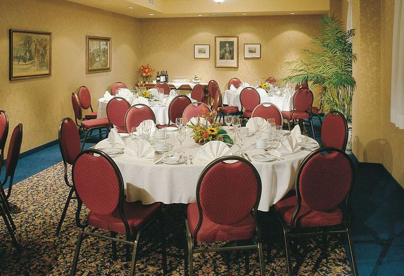 Lord Nelson Hotel & Suites