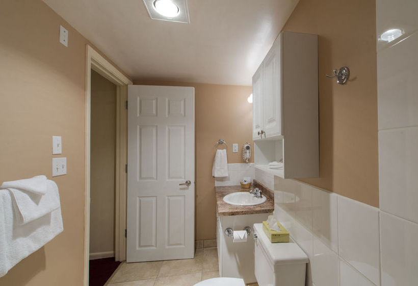 Hotel Scott's Inn & Restaurant | Kamloops | British Columbia | Canada 19