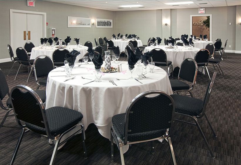 Hotel Sandman | Kelowna | British Columbia | Canada 10