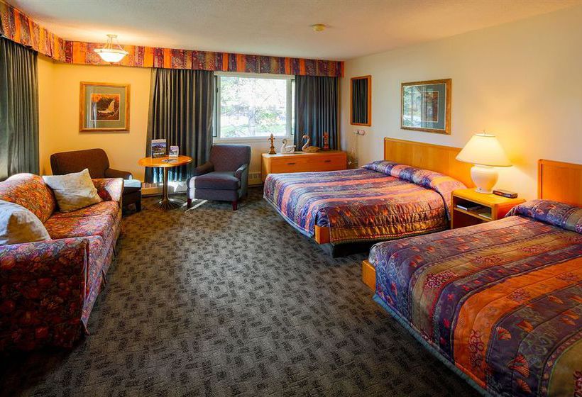 Hotel Mountaineer Lodge | Lake Louise | Alberta | Canada 4