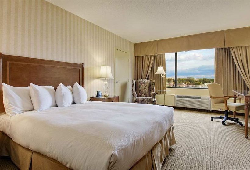 Doubletree by Hilton Hotel London Ontario | London | Ontario | Canada 13