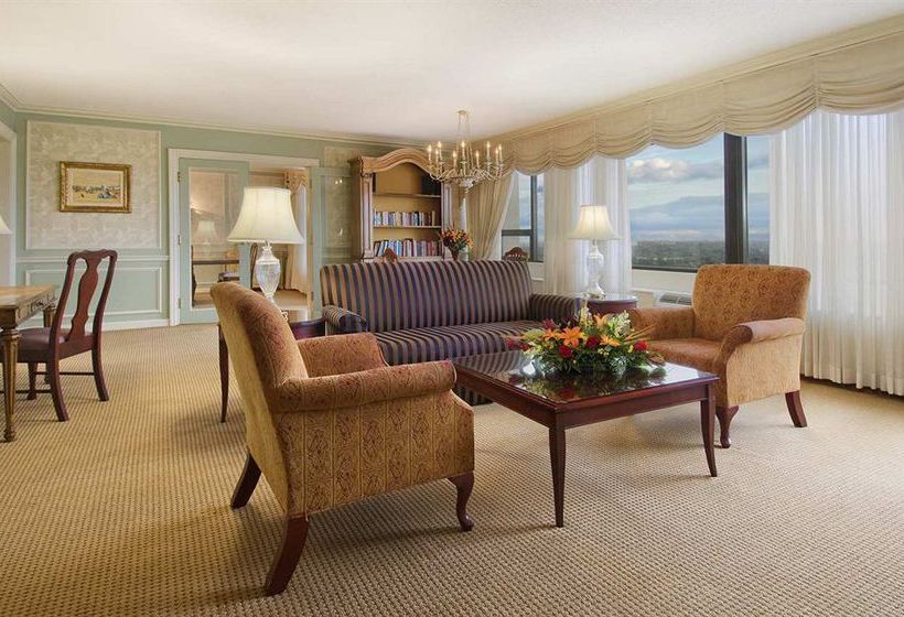 Doubletree by Hilton Hotel London Ontario | London | Ontario | Canada 19