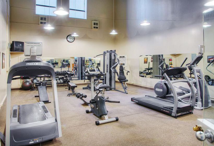 Hotel Delta London Armouries | London | Ontario | Canada 9