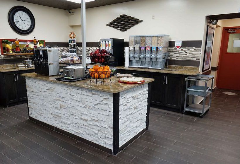 Hotel Imperial Motor Inn | Medicine Hat | Alberta | Canada 8