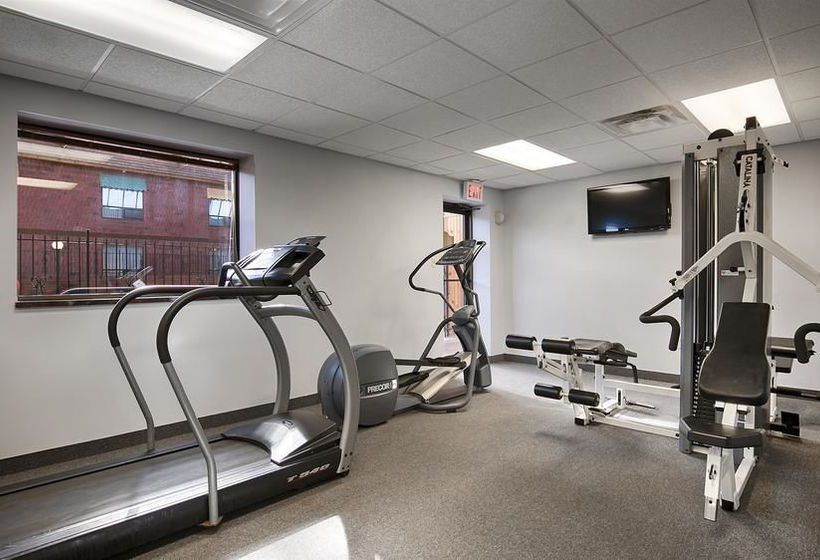 Hotel Quality Inn & Conference Centre | Midland | Ontario | Canada 15