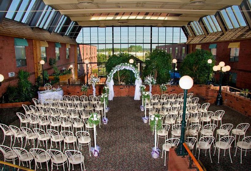 Hotel Quality Inn & Conference Centre | Midland | Ontario | Canada 2