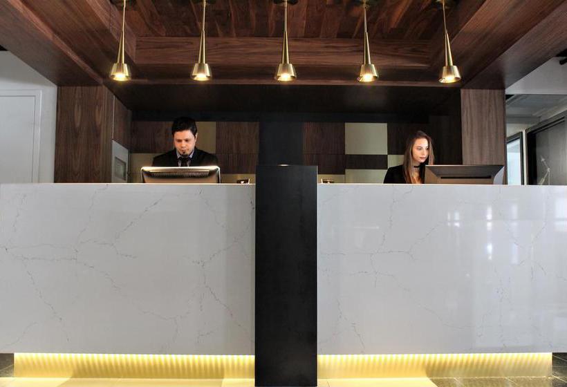 Hotel Lelux | Montreal | Quebec | Canada 13