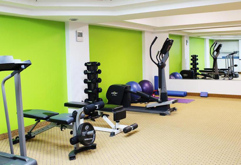 Hotel Lelux | Montreal | Quebec | Canada 9