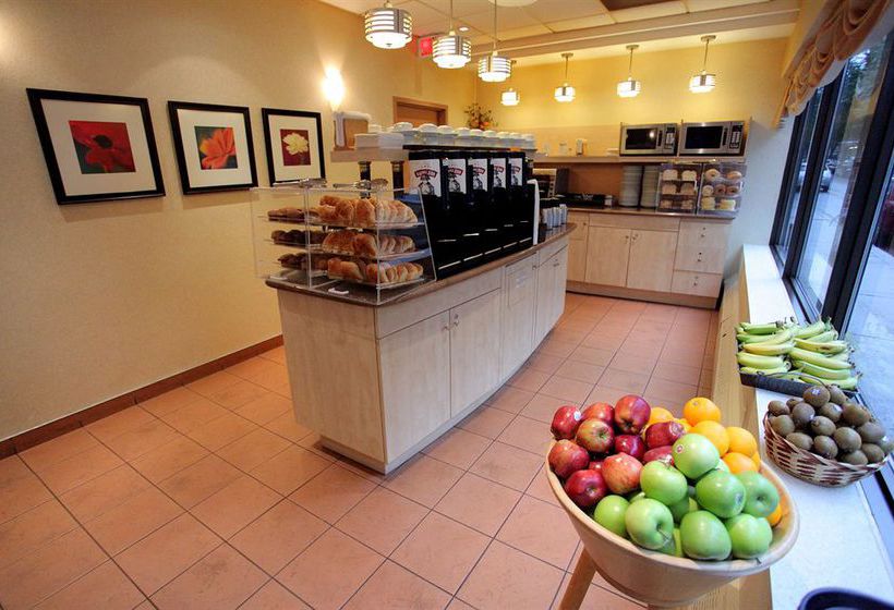 Hotel Four Points by Sheraton Montreal Centre Ville