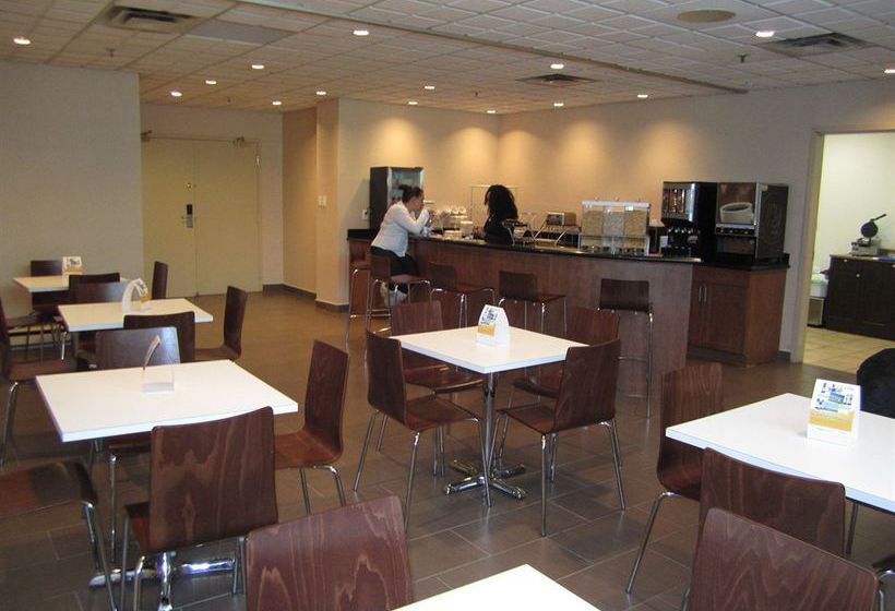 Hotel Comfort Suites Downtown Montreal Quebec